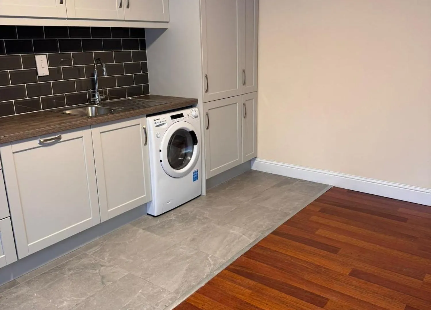 Washington Street Apartment Cork